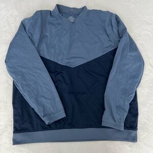 Nike Men's Shield Victory Goldf Crew Sweater